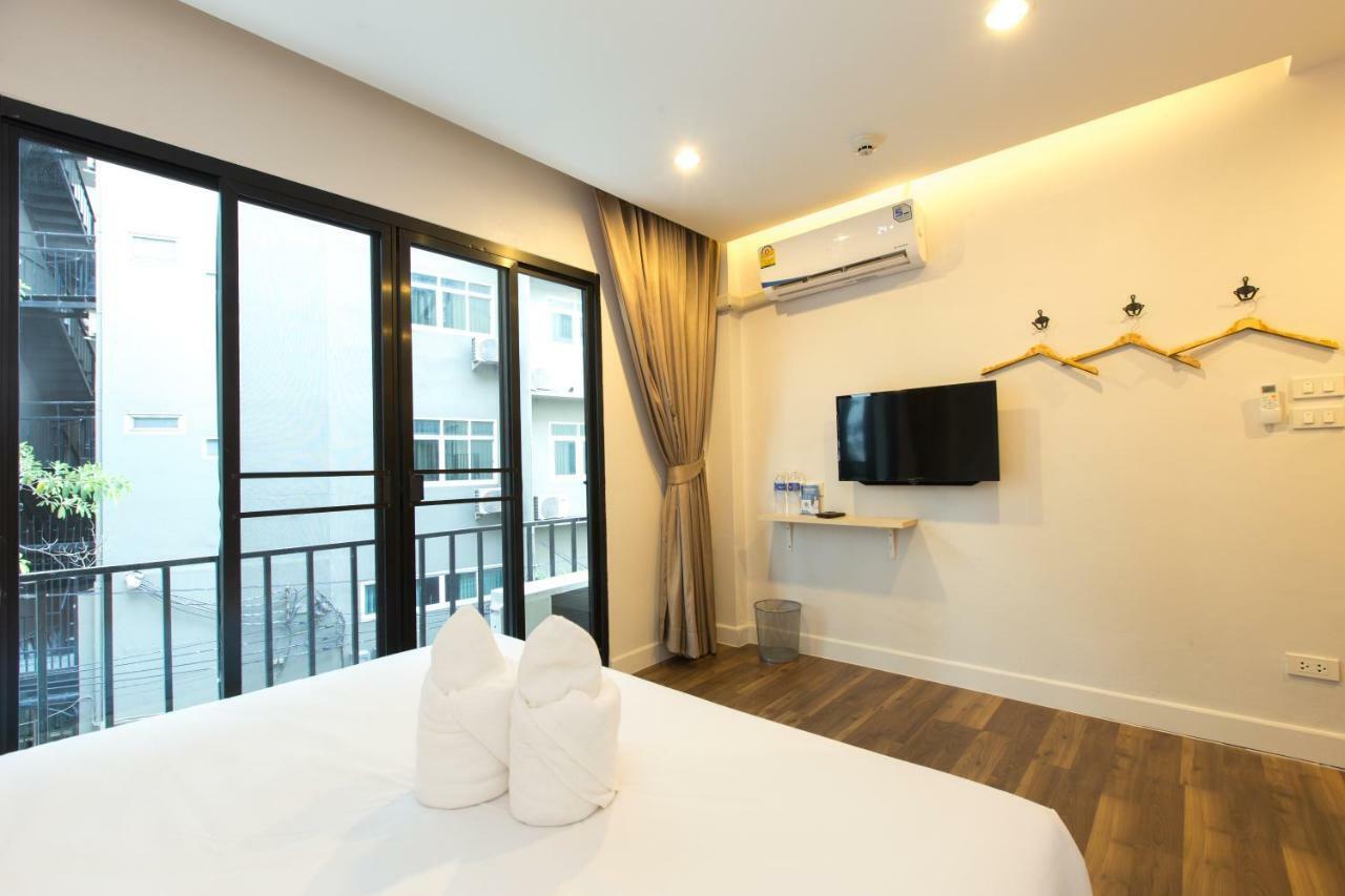 Metro Hotel Bangkok Kültér fotó